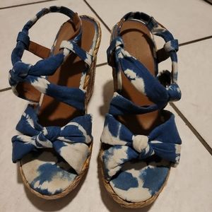 Wedge sandals